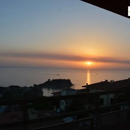 Villa 6 Rooms 1 Living Room Magnificent Sea View Kusadasi Villa *