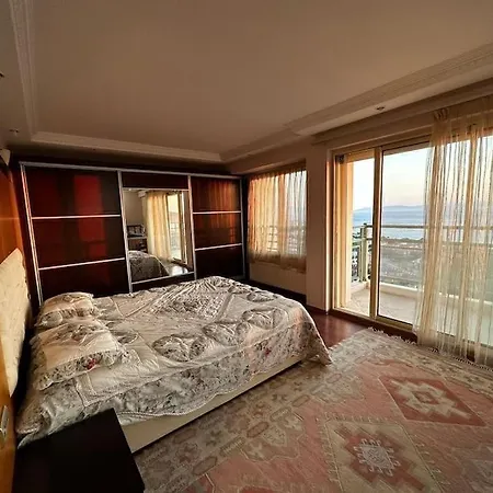 Villa Villa 6 Rooms 1 Living Room Magnificent Sea View Kusadasi